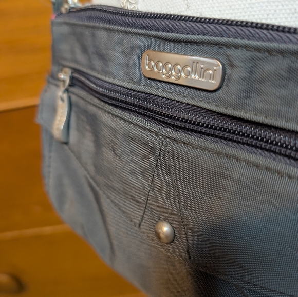 BAGGALLINI Nylon Gray Crossbody Bag Travel Purse - Picture 5 of 12